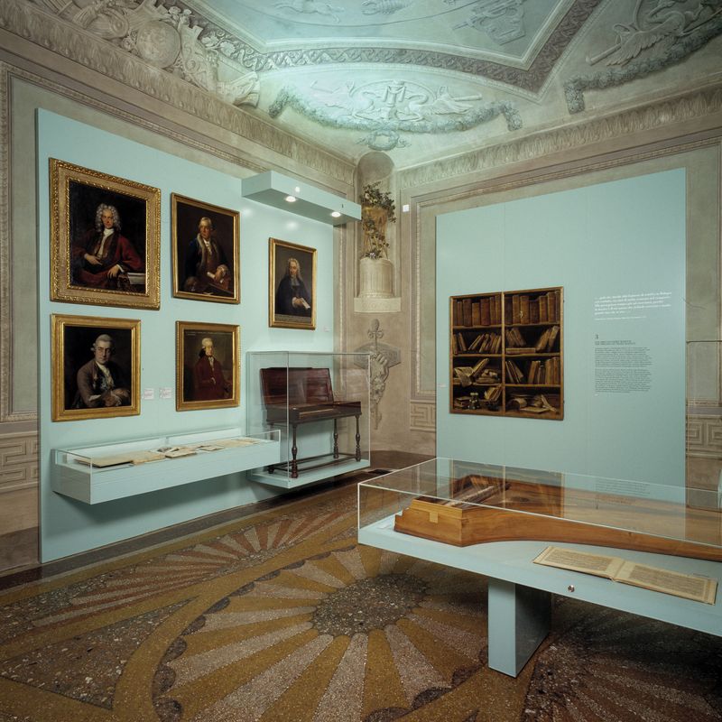 Sala 3: gli amici di Padre Martini (foto Studio Pym Nicoletti/Studio Cesari)